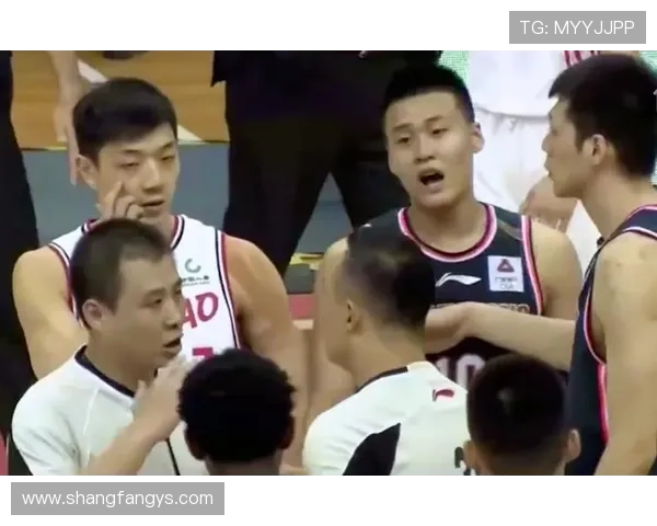 日本主场黑哨太离谱赵睿犯满憾败